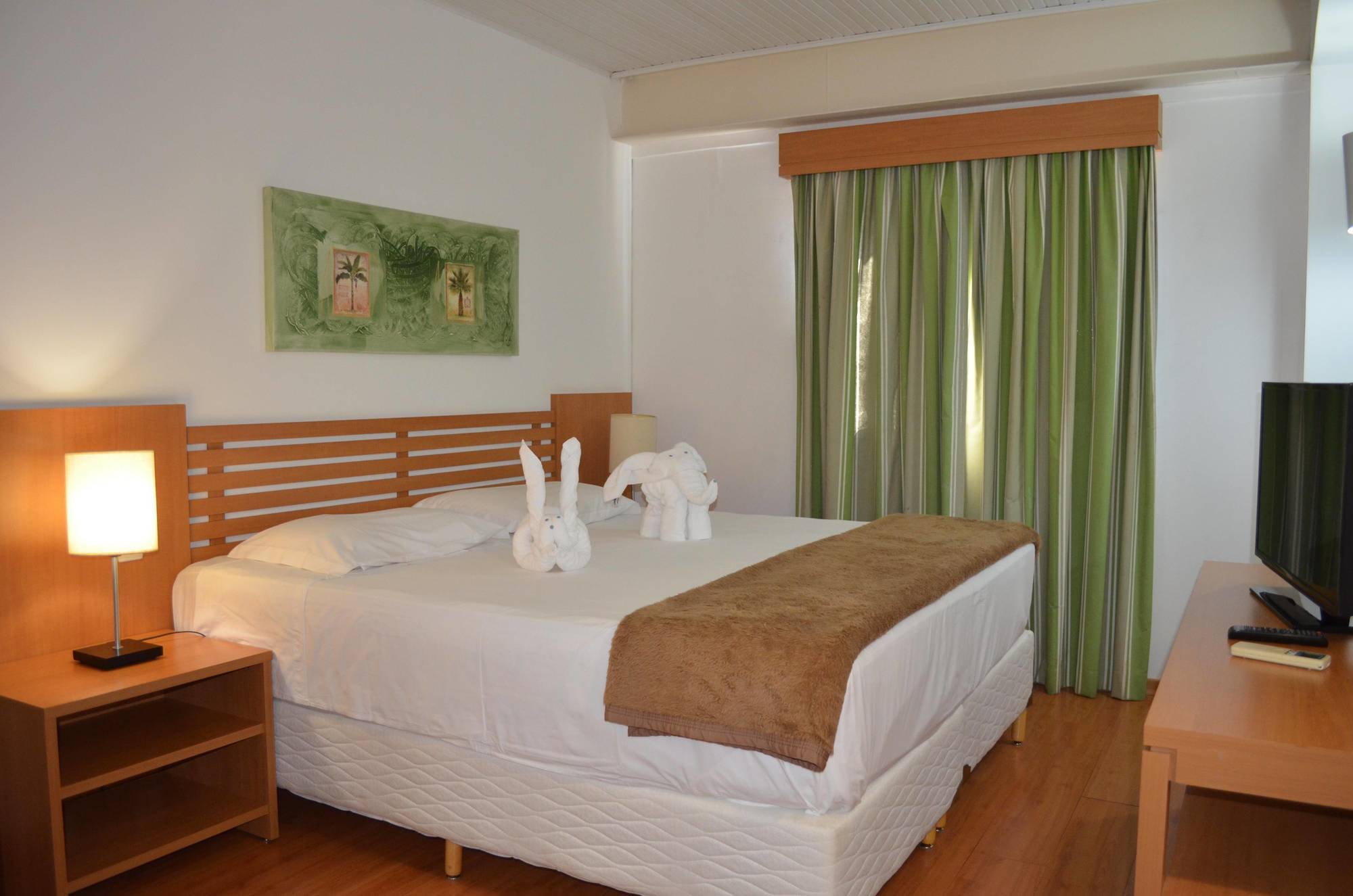 Rio Quente Resorts - Hotel Giardino Екстер'єр фото