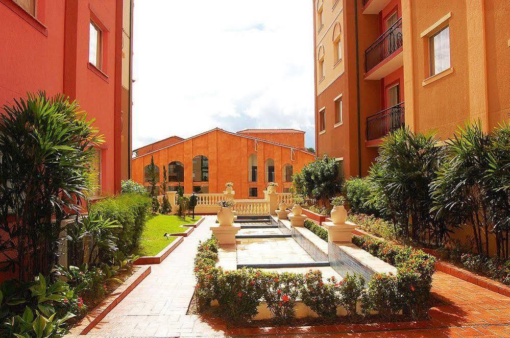 Rio Quente Resorts - Hotel Giardino Екстер'єр фото