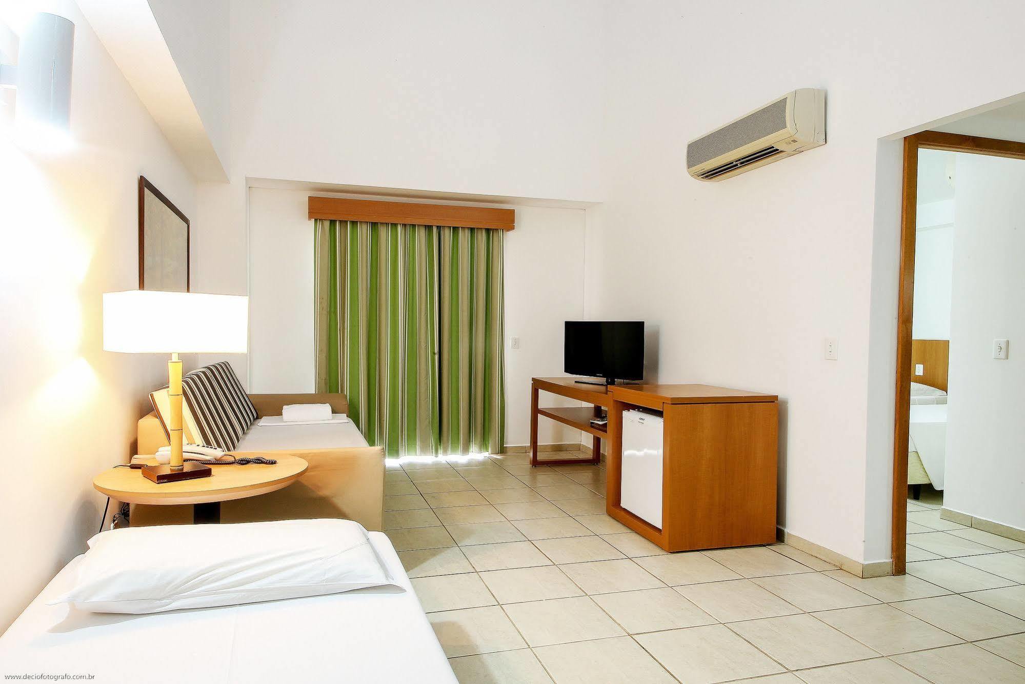 Rio Quente Resorts - Hotel Giardino Екстер'єр фото